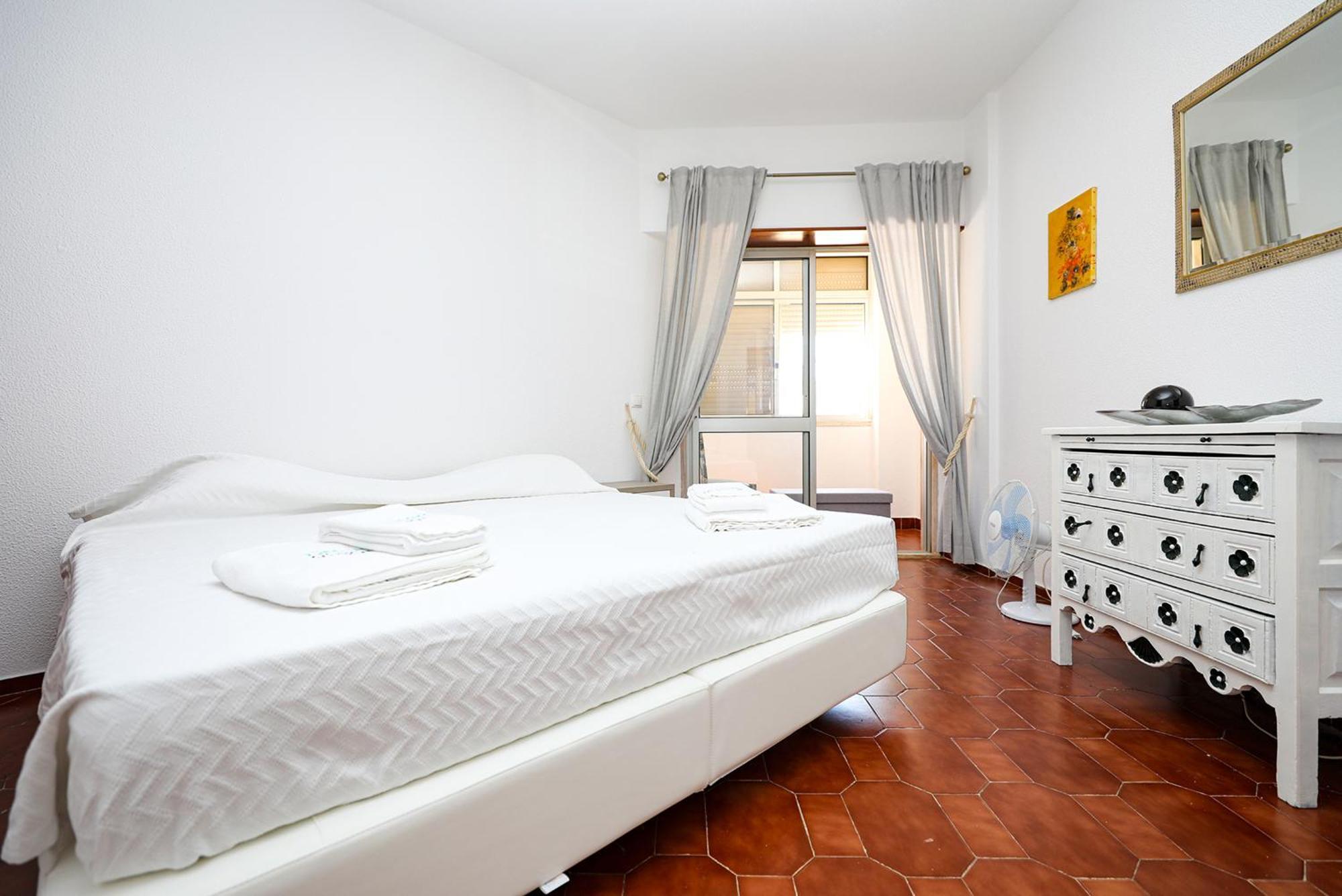 A72 - Colas Place In Apartment Lagos